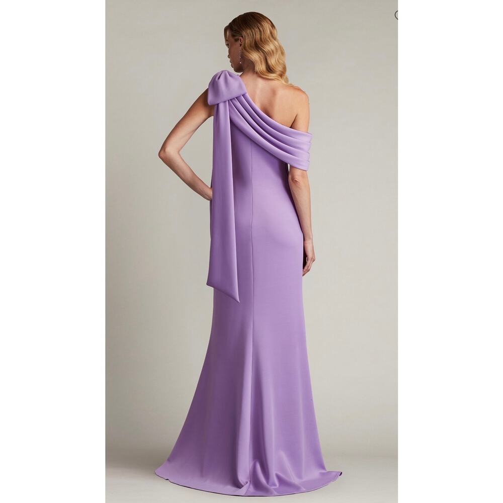 Tadashi Shoji Cassia Bow-Shoulder Crepe Gown - Size 8 - Picture 2 of 7